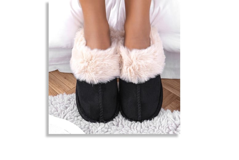 Ugg inspired fluffy discount slippers