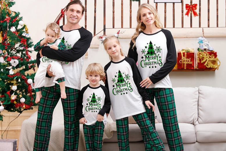 Family-Christmas-Pajamas-Sets-Sleepwear-1