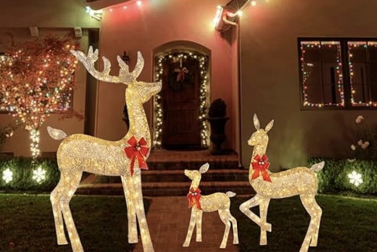 christmas reindeer lawn decorations