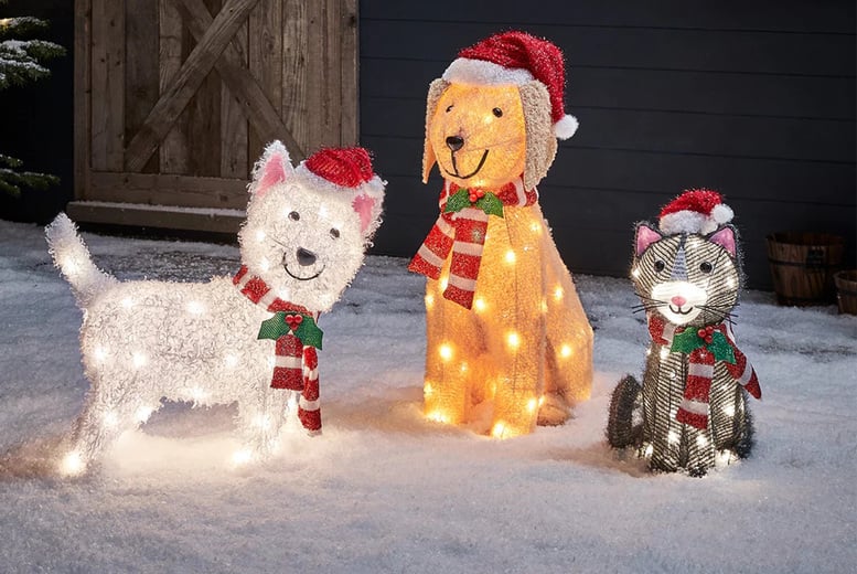 christmas decorations outdoor dog