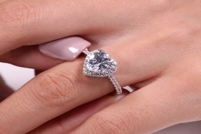 Heart-Shaped Crystal Halo Ring-3