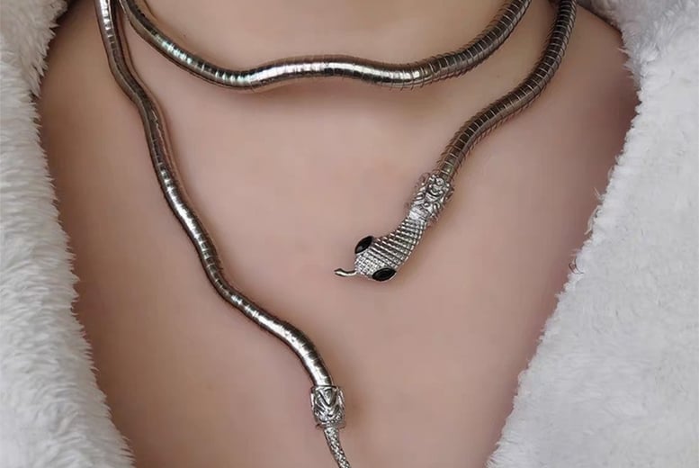 Snake on sale jewelry necklace